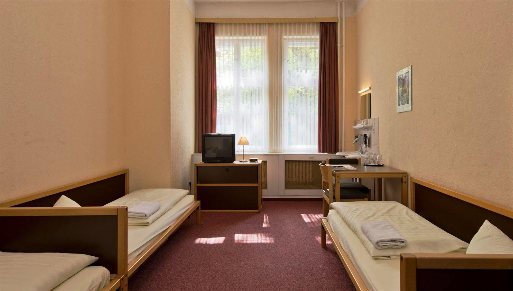 Rewari Hotel Berlin Zewnętrze zdjęcie